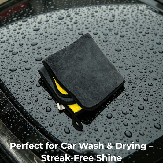 Moshakha Premium microfiber cleaning cloths, 40x40 cm, ultra plush, super absorbent, scratch-free for car, bike, and home cleaning.