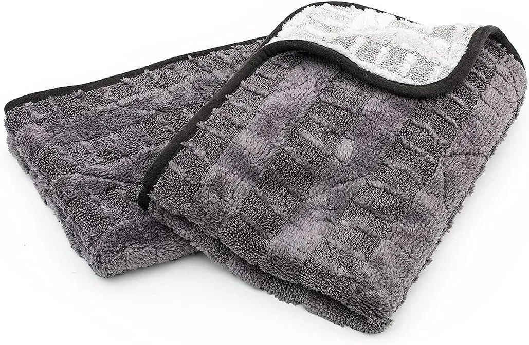 The Rag Company Gauntlet 900 GSM drying towel