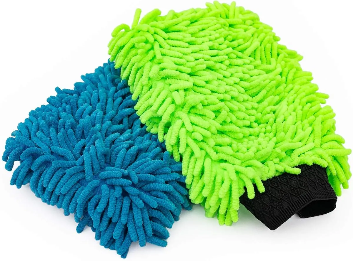 The Rag Company premium chenille knobby wash mitts in blue and green